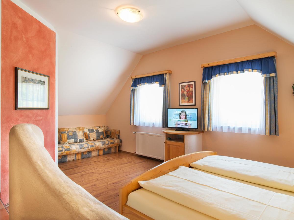 Landhof Steinbaeck Hotel Sankt Stefan ob Stainz Exterior photo